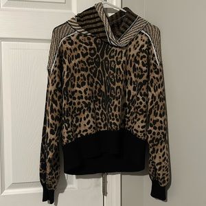 Women’s Sweater
